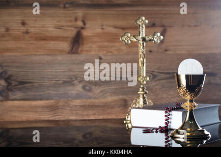 Katholische Religion Thema. Die heilige Kommunion Konzept. Stockfoto