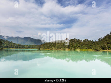 Telaga wama See, dieng Plateau, Jawa, Indonesien Stockfoto