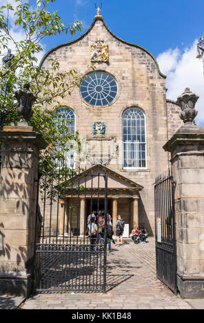 Edinburgh Schottland Edinburgh Canongate Kirk oder die Kirk der Canongate Royal Mile in Edinburgh Schottland Großbritannien gb Europa Stockfoto