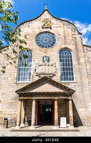 Edinburgh Schottland Edinburgh Canongate Kirk oder die Kirk der Canongate Royal Mile in Edinburgh Schottland Großbritannien gb Europa Stockfoto