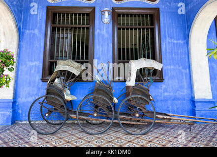 Alte Rikschas in Penang Malaysia Stockfoto