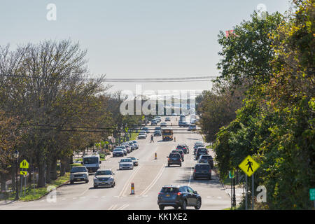 Bild von der Hauptstraße, die durch Montauk, New York Stockfoto