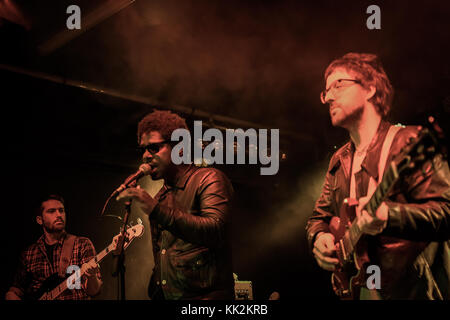 Mailand, Italien. 26. November 2017. Amerikanische Sänger Curtis Harding führt bei Circolo Magnolia. Quelle: Simone Brambilla / alamy Leben Nachrichten Stockfoto