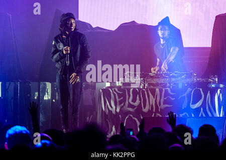 Brighton, Großbritannien . 27th. November 2017. Little Simz tritt am Montag, den 27. November 2017, im Brighton Center auf im Bild: Little Simz, Simbiatu Ajikawo, Simbi Ajikawo. Kredit: Julie Edwards/Alamy Live Nachrichten Stockfoto