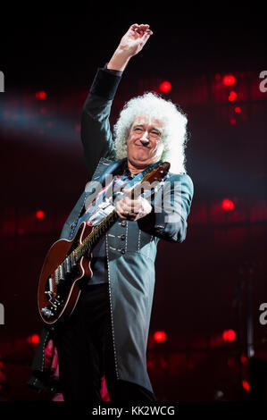 Liverpool, Großbritannien. 28 Nov, 2017. Königin und Adam Lambert führen Sie das erste Datum im England der Tour 2017, an der Liverpool Echo Arena. Credit: Paul Warburton/Alamy leben Nachrichten Stockfoto