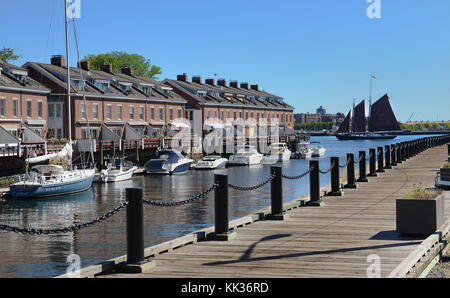 Holz- Schiff auf der Rückseite im Hafen von Boston Stockfoto