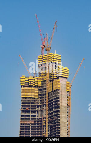 Jeddah Turm, die zuvor als Kingdom Tower und Mile-High Turm genannt, ist ein Wolkenkratzer im Bau nördlich von Jeddah, Saudi Arabien. Stockfoto