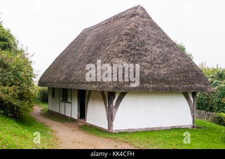 Ende des 14. Jahrhunderts Halle von boarhunt in Hampshire am Weald und Downland Open Air Museum, Singleton, West Sussex. Stockfoto