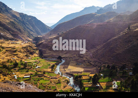 Pampas Landschaften in der Cordillera de los Andes, Peru, Südamerika Stockfoto