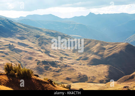 Pampas Landschaften in der Cordillera de los Andes, Peru, Südamerika Stockfoto