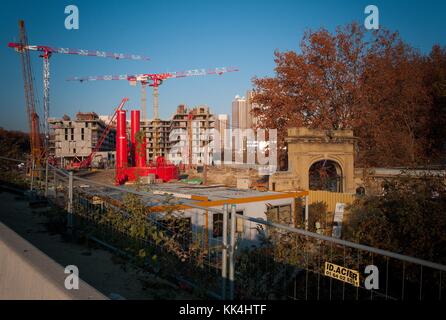 Seguin, Renault's Bridge, Shores of the seine - 19/11/2011 - Frankreich / Ile-de-France (Region) / Boulogne-Billancourt - Seguin, Renault's Bridge, Shores of the seine - Blick auf die Insel, die Brücke am Ort des neuen Viertels. - Sylvain Leser / Le Pictorium Stockfoto