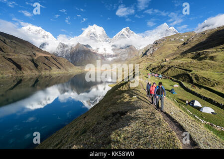 Morgen am Carhuacocha See auf Huayhuash Trek, Peru Stockfoto