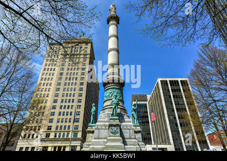 Lafayette Square (ehemals Court House Park oder Courthouse Square) ist ein Park im Zentrum der Innenstadt von Buffalo, Erie County, New York, United States. Stockfoto