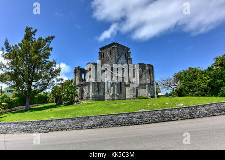 Unvollendete Kirche. Die Ruinen sind ein denkmalgeschütztes Denkmal und Teil des St. George's World Heritage Site. Stockfoto