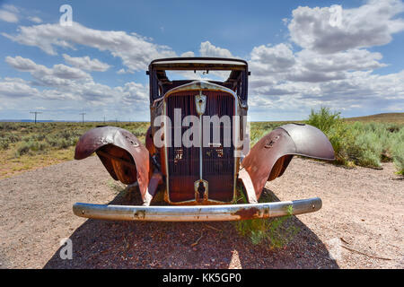 Route 66 Oldtimer Relikt in der Nähe der Eingang Nord der Petrified Forest National Park in Arizona, USA Stockfoto