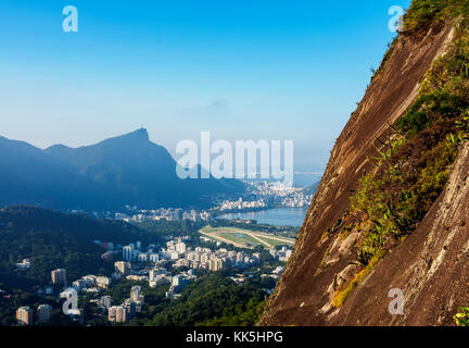 Berg Corcovado von Dois Irmaos Berg gesehen, Rio de Janeiro, Brasilien Stockfoto