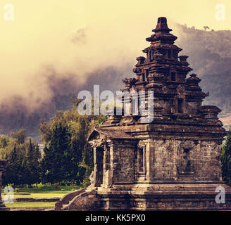 Arjuna Komplex in Plateau Dieng, Java, Indonesien Stockfoto