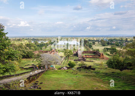 Anbetung Pavillon Ruinen: Norden und Süden Palace, Nandi, Pavillon und Baray, vor - längst vergangene angkorianische Khmer Hindu Tempel Landschaft von Wat Phou, Champasak, Laos Stockfoto