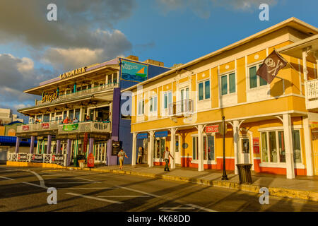 Grand Cayman, Cayman Islands, Harbour Drive im Herzen von George Town in der Karibik Stockfoto