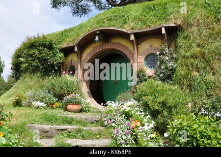 MATAMATA - NEUSEELAND - NOVEMBER 2016 : Sackgassen bei Hobbiton Filmset für die Dreharbeiten zum Herr der Ringe und Hobbit-Filme. Stockfoto
