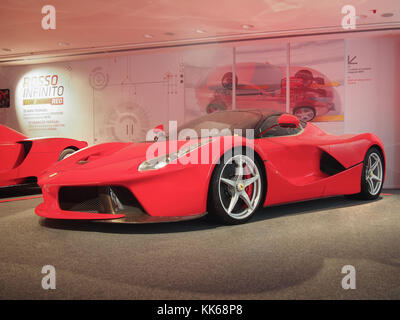 2013 Ferrari LaFerrari im Ferrari Museum in Maranello Stockfoto