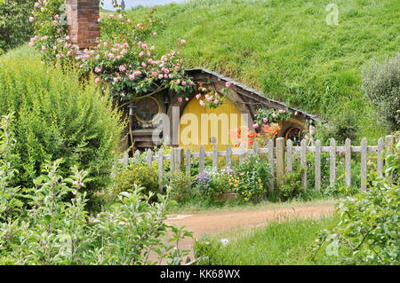 MATAMATA - NEUSEELAND - NOVEMBER 2016 : Hobbiton Movie Set für die Dreharbeiten der Herr der Ringe und Hobbit. Matamata, Neuseeland Stockfoto