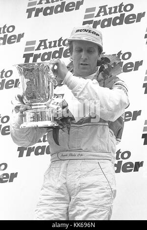 Frank Biela auf dem Podium, 1996 British Touring Car Championship runde Öffnung, Donington Park 8. April. Stockfoto