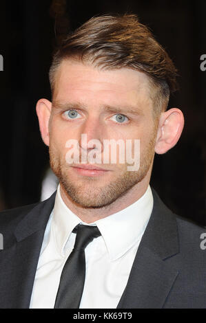 Englisch Schauspieler Chris Coghill besucht die Weltpremiere der Klasse 92 im Odeon West End in London. 1. Dezember 2013 © Paul Treadway Stockfoto