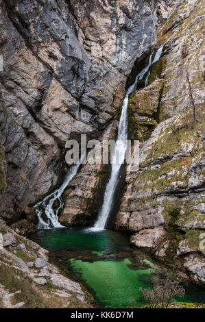 Vertikaler Wasserfall Savica, in der Nähe von Lake Bohinj in Slowenien Stockfoto