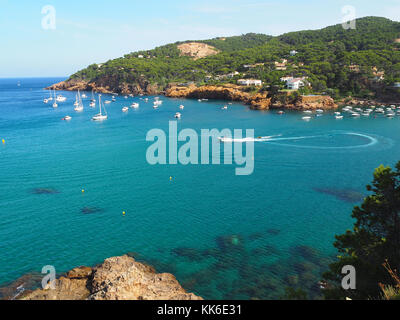 Landschaft von Sa Riera Strand in Begur, Costa Brava, Girona, Spanien Stockfoto