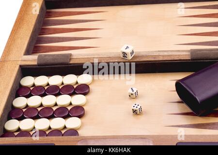 Zugeschnittenes Bild von Backgammon Stockfoto