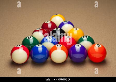 Billard auf Tisch Stockfoto