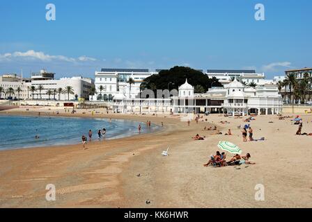 La Caleta Strand und Pier (Antiguo Balneario de la Palma), Cadiz, Andalusien, Provinz Cadiz, Andalusien, Spanien. Stockfoto