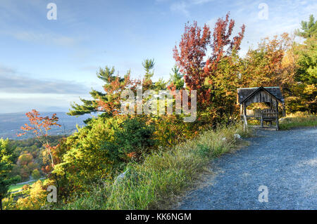 Die Natur im Herbst in New Paltz Mohonk Preserve, New York. Stockfoto