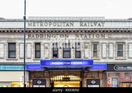 London, Großbritannien - 24 November, 2016: Bahnhof Paddington in London, Vereinigtes Königreich. Stockfoto