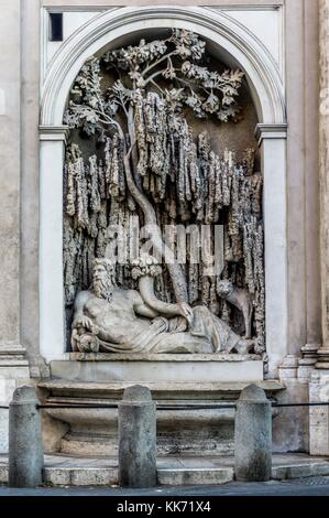 Der Brunnen "Tiber" einer von vier Brunnen auf der Via delle Quattro Fontane, Rom, Italien Stockfoto