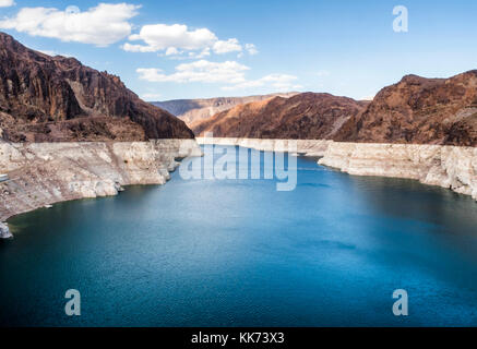 Lake Mead aus dem Hoover Dam, Sommertag - Arizona, AZ, USA Stockfoto