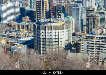 Skyline von Montreal aus kondiaronk Belvedere/Mont - Royal im Winter Stockfoto