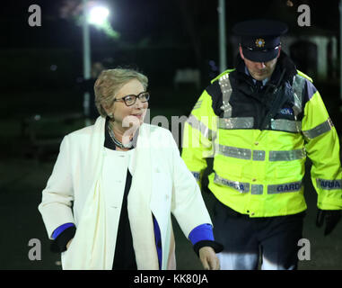 Frances Fitzgerald kommt an der Finnstown Castle Hotel in Dublin, der Fine Gael Dublin West Auswahl Übereinkommen nach seinem Rücktritt als Stellvertretende Premierministerin ein Snap Wahl über ihren Umgang mit einem whistleblower Skandal zu verhindern. Stockfoto