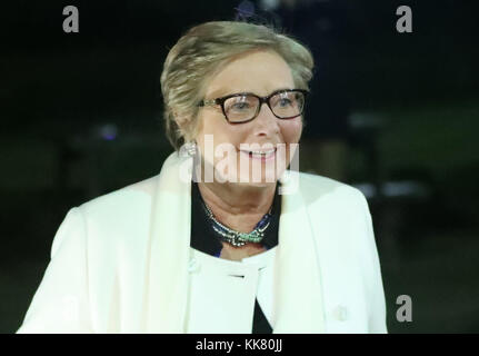 Frances Fitzgerald kommt an der Finnstown Castle Hotel in Dublin, der Fine Gael Dublin West Auswahl Übereinkommen nach seinem Rücktritt als Stellvertretende Premierministerin ein Snap Wahl über ihren Umgang mit einem whistleblower Skandal zu verhindern. Stockfoto