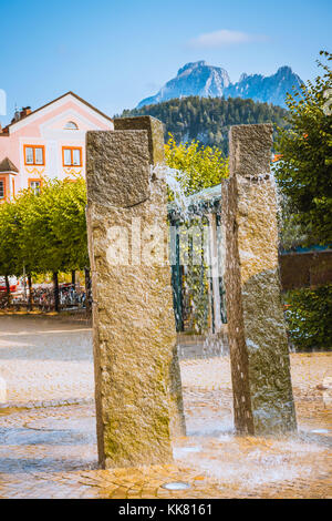 Brunnen in europian Stadt Füssen Bayern Deutschland Stockfoto