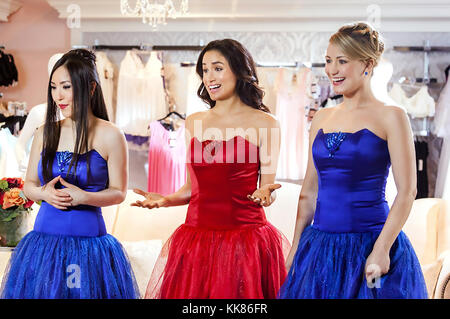 When SPARKS FLY 2014 Hallmark Channel Film with from Left: Vicky Huang, Meghan Markle, Chelsey Reist Stockfoto