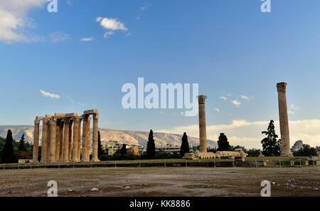 Tempel des Olympischen Zeus, Athen, Griechenland Stockfoto