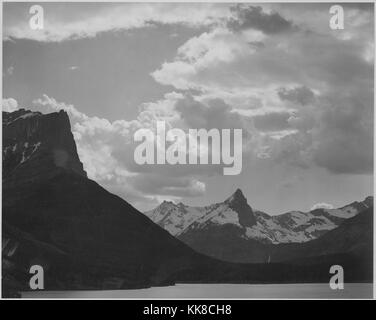 T'S. Mary's See, Glacier National Park, Montana, Ansel Adams Fotografien von Nationalparks und Monumente. Mit freundlicher Genehmigung der nationalen Archive, 1941. Stockfoto