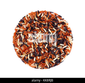 Reis Berry auf weißem Hintergrund, Thai Red jasmin Reis (Reis Berry) Stockfoto
