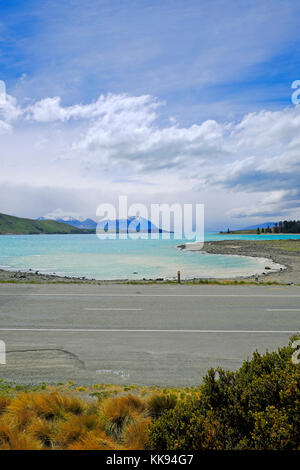 Lake Tekapo ist die Zweitgrößte der drei etwa parallel Seen auf der Nord-Süd-Achse entlang der nördlichen Rand des Mackenzie Basin im Süden Isla Stockfoto