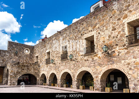 Vorderansicht einer Plaza De Aranzazu. San Luis Potosi, Mexiko Stockfoto