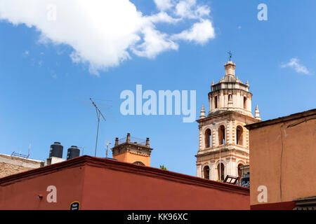 Die Innenstadt in einem Sommertag. San Luis Potosí, San Luis Potosí. Mexiko Stockfoto