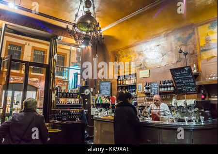 Au Père Louis Bar Restaurant Innenraum, Rue des Tourneurs, Toulouse, Royal, Frankreich Stockfoto