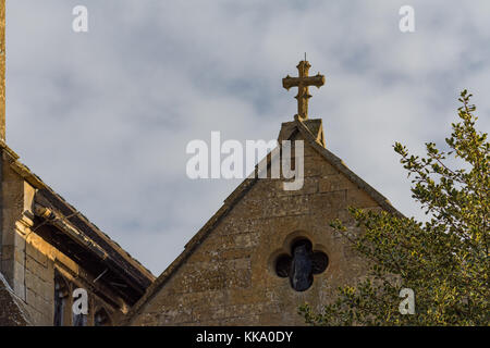 Steinernes Kreuz auf St lawrences Kirche, Abingdon Stockfoto